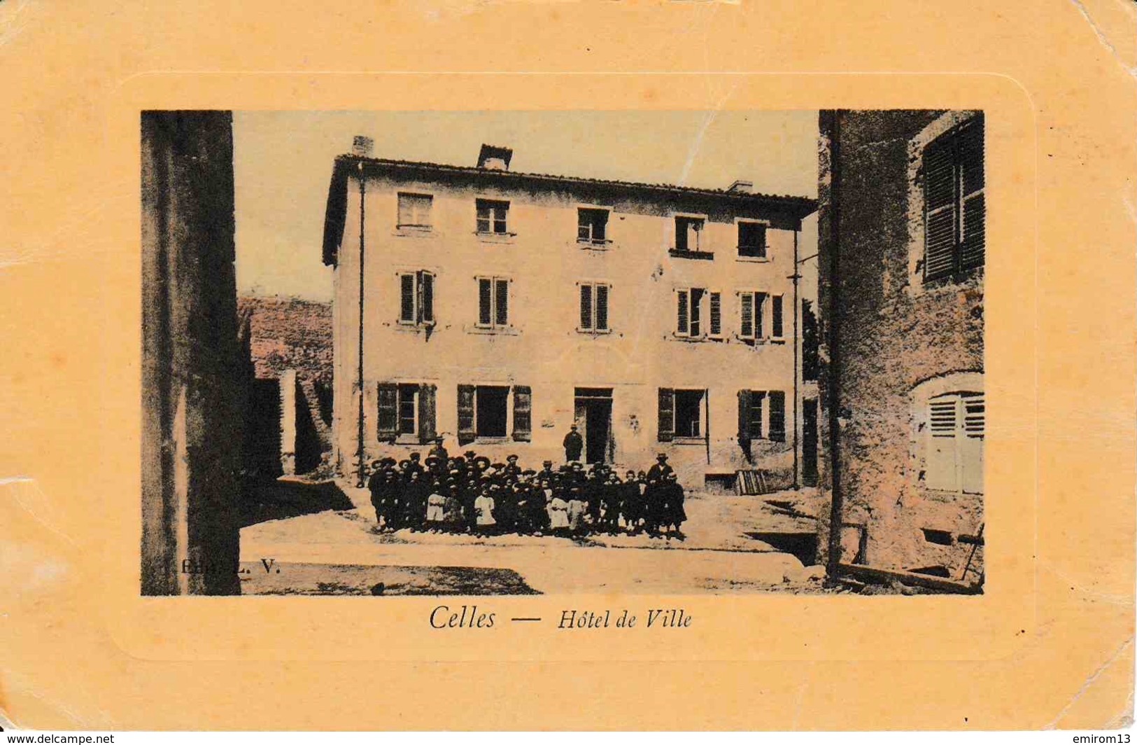 63 Celles Hôtel De Ville Groupe D’écoliers - Otros & Sin Clasificación