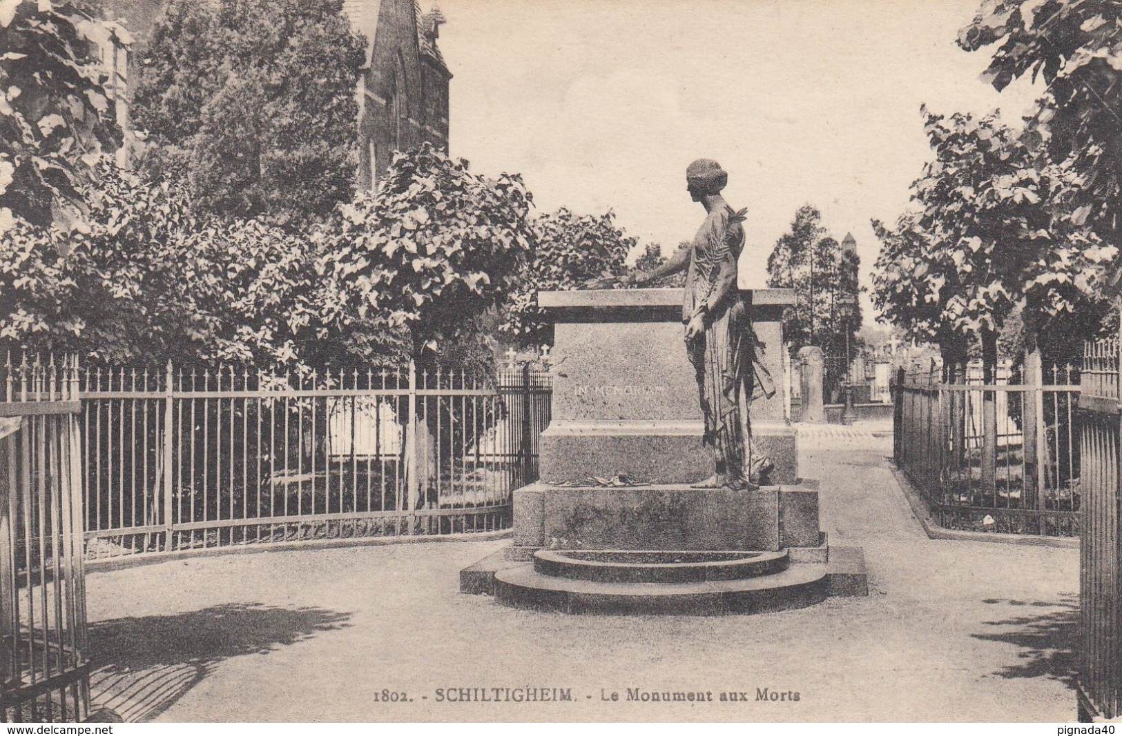 Cp , 67 , SCHILTIGHEIM , Le Monument Aux Morts - Schiltigheim