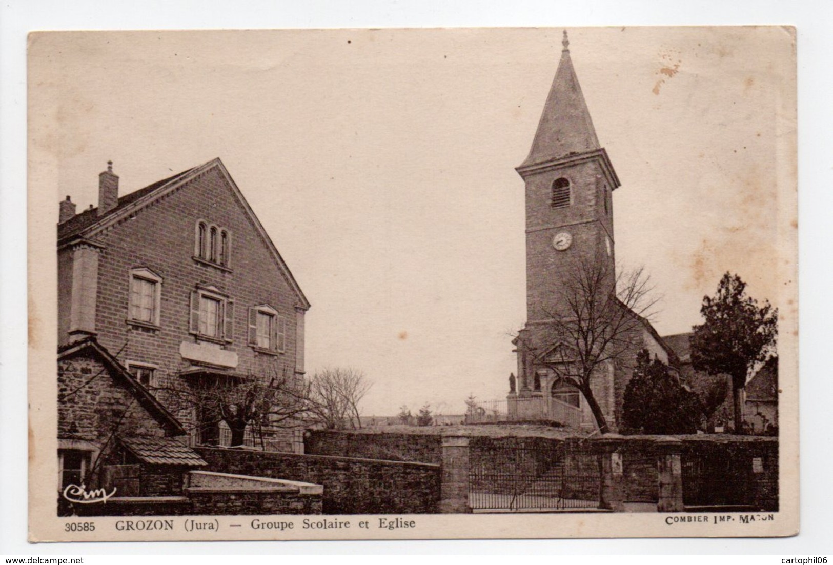 - CPA GROZON (39) - Groupe Scolaire Et Eglise - Photo CIM 30585 - - Andere & Zonder Classificatie