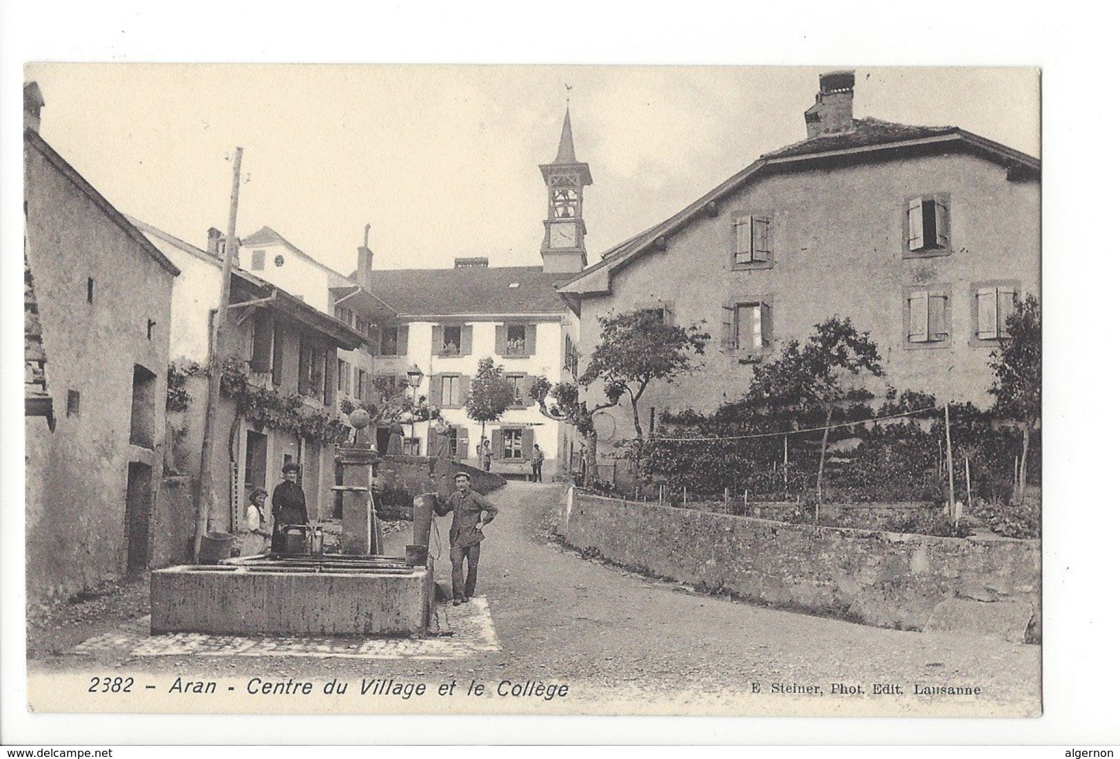 23539 - Aran Centre Du Village Et Le Collège Fontaine - Sonstige & Ohne Zuordnung