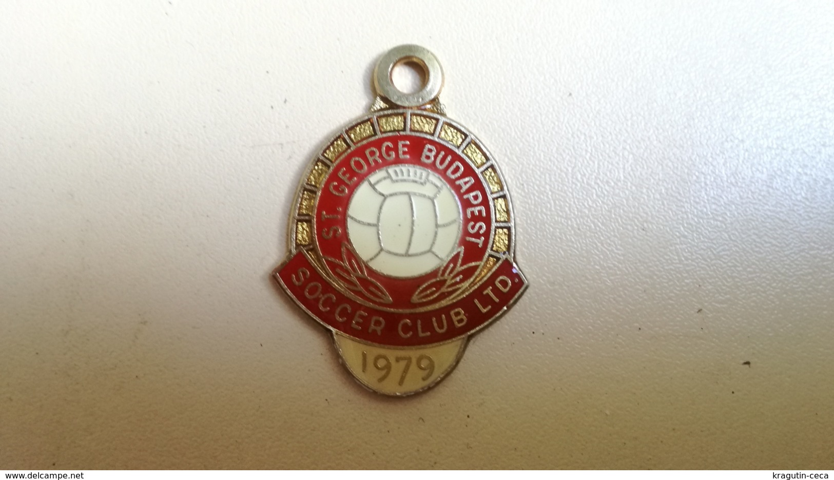 1979 St George BUDAPEST FOOTBALL SOCCER CLUB Ltd MEMBER BADGE MEDAL Pendant SYDNEY AUSTRALIA Abzeichen Fußballverein - Habillement, Souvenirs & Autres