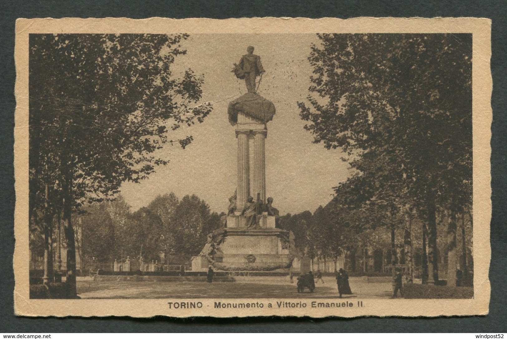 TORINO - MONUMENTO A VITTORIO EMANUELE II - VIAGGIATA AFFRANCATURA ASPORTATA - ANGOLI ROVINATI - 067 - Places