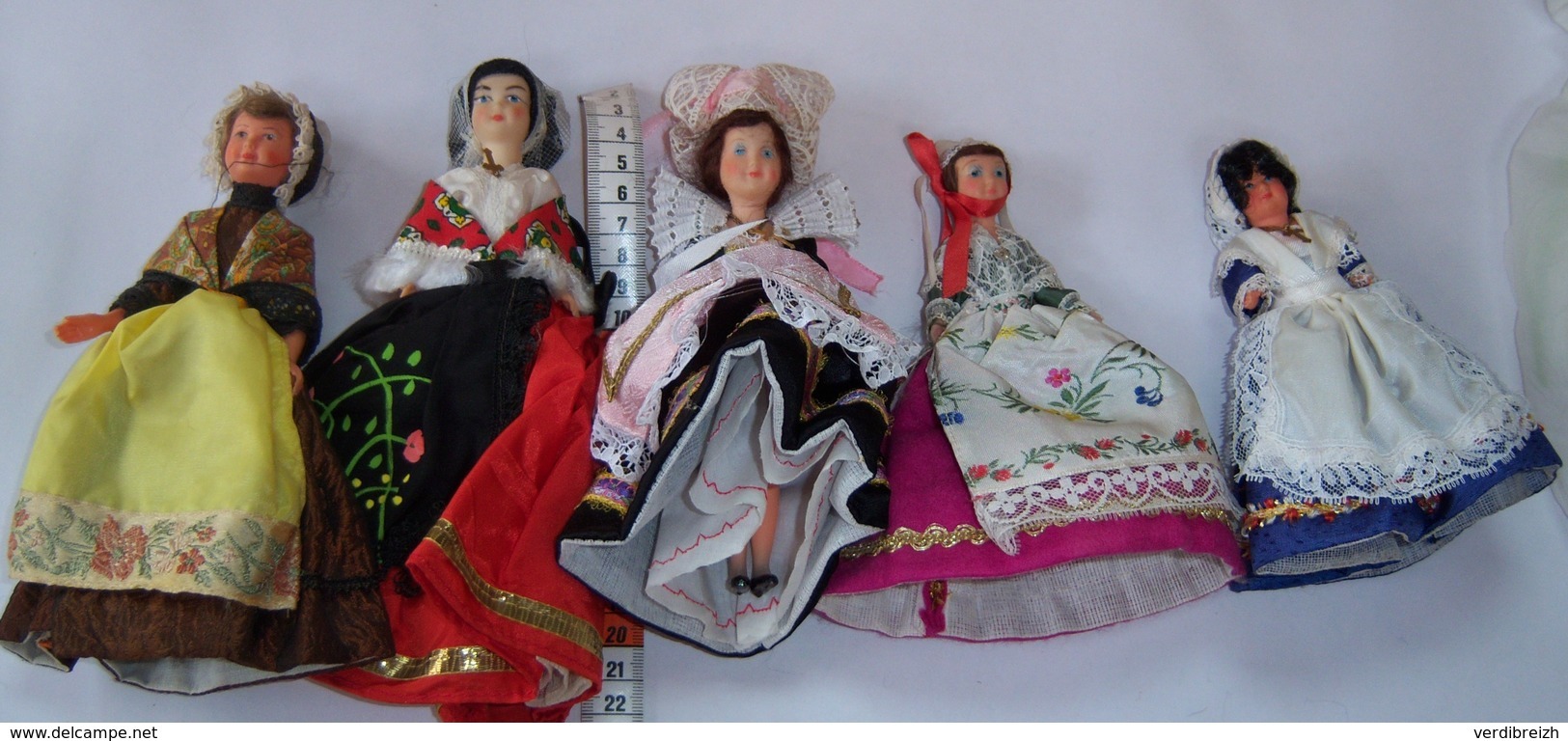 Poupée Folklorique De Région PETITCOLLIN Lot De 5 Poupées - Dolls