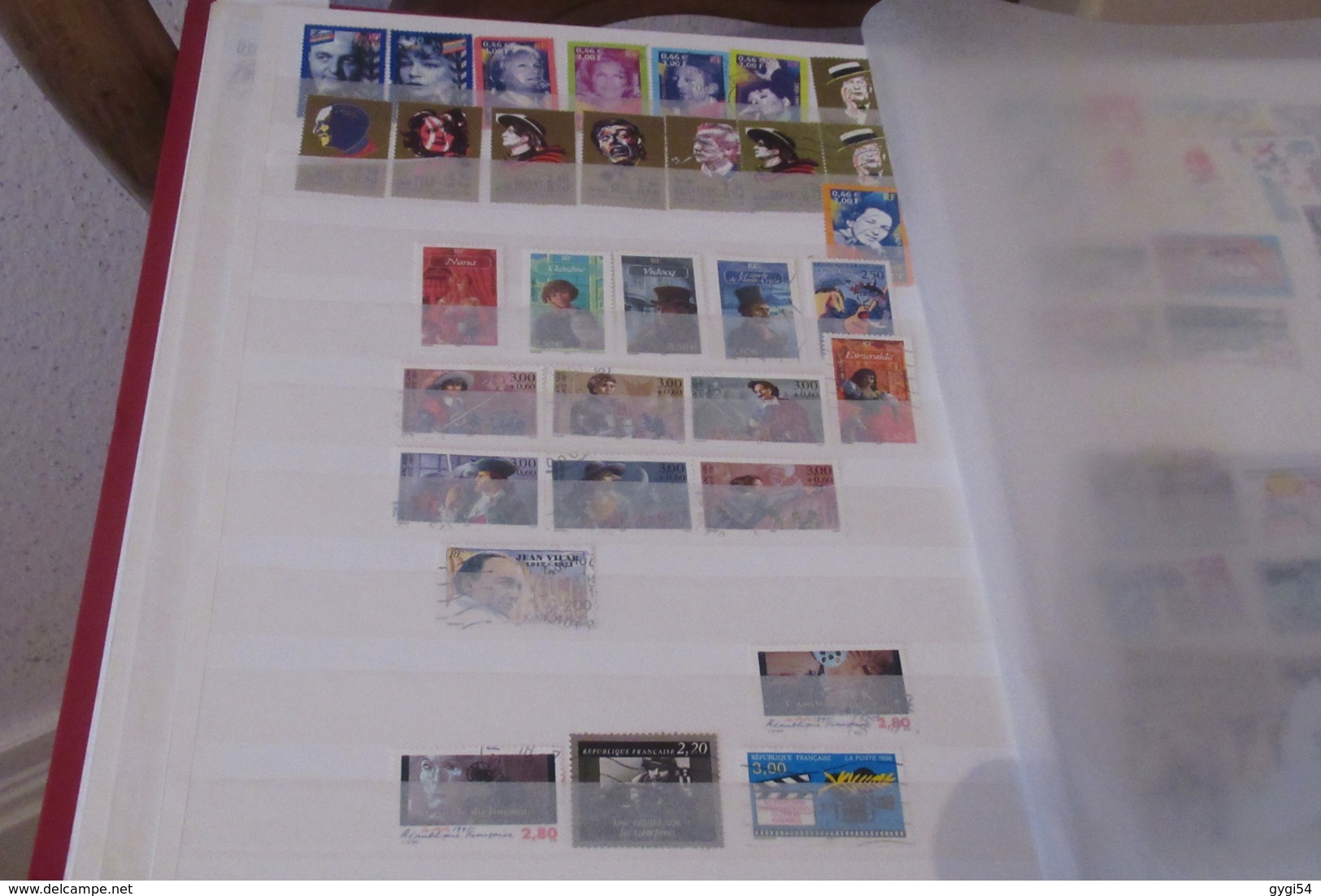 France Classeur 64 Pages Fond Blanc  1945 - 1998  Timbres Oblitérés   40 Scans - Collections (en Albums)