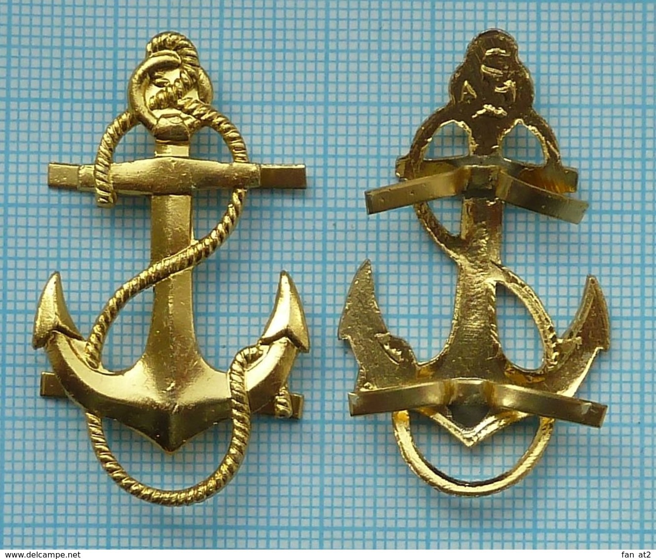 USSR Soviet Union Navy. Fleet.  Emblem Anchor On The Marine Uniform. - Divise