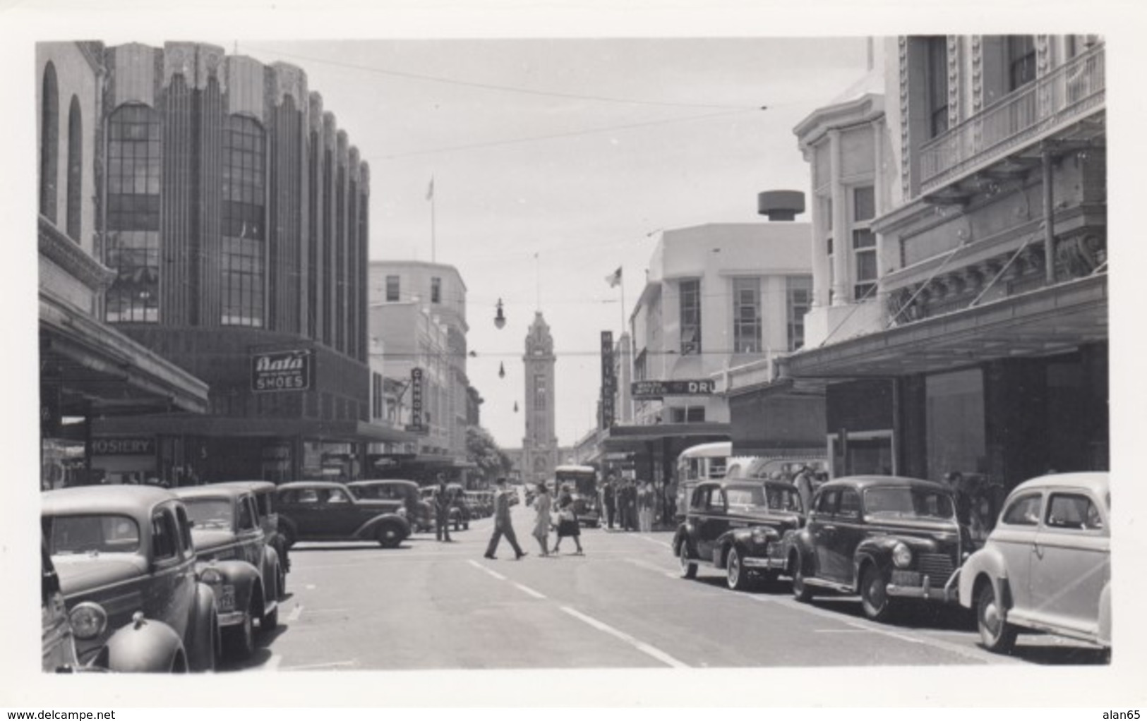 Honolulu Hawaii Fort Street Scene, Business Signs, Autos, C1940s Vintage Photograph - Places