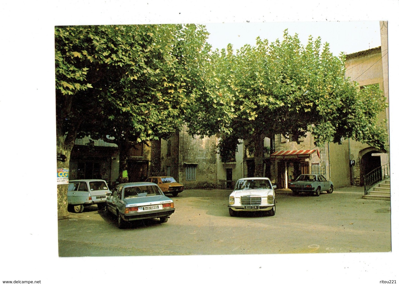 Cpm - 83 - TAVERNES - Place De La Mairie - 1984 - Voiture MERCEDES - AMI 6 CITROEN - TABAC - Tavernes