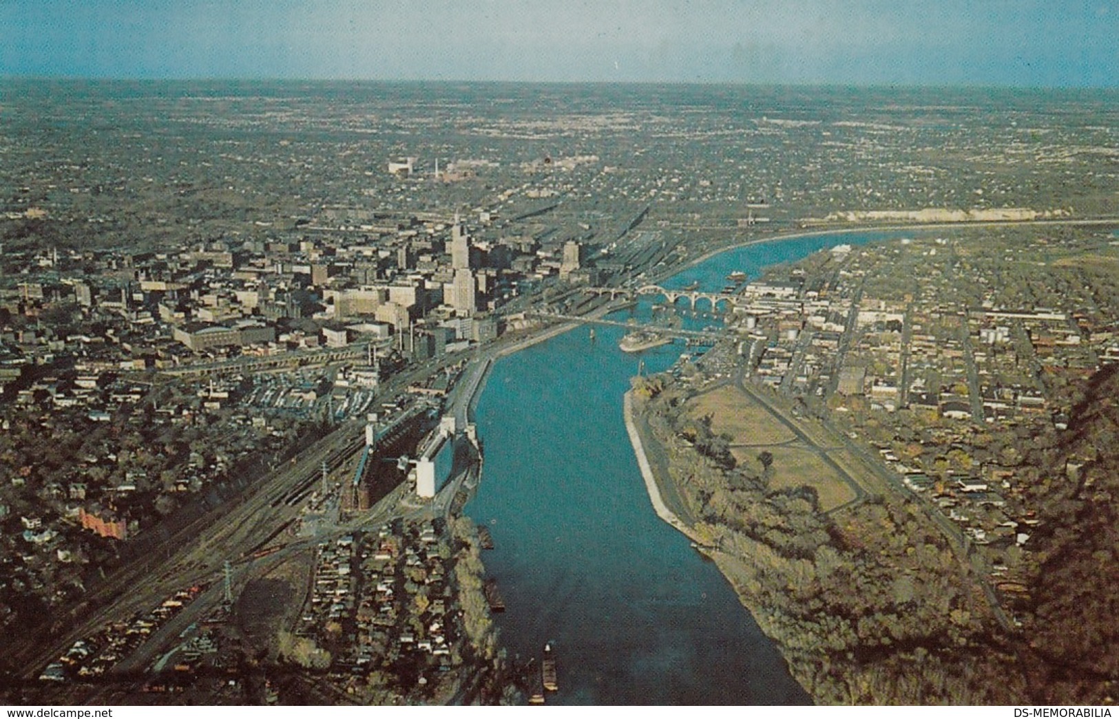 St Paul MN - Aerial View Postcard - St Paul