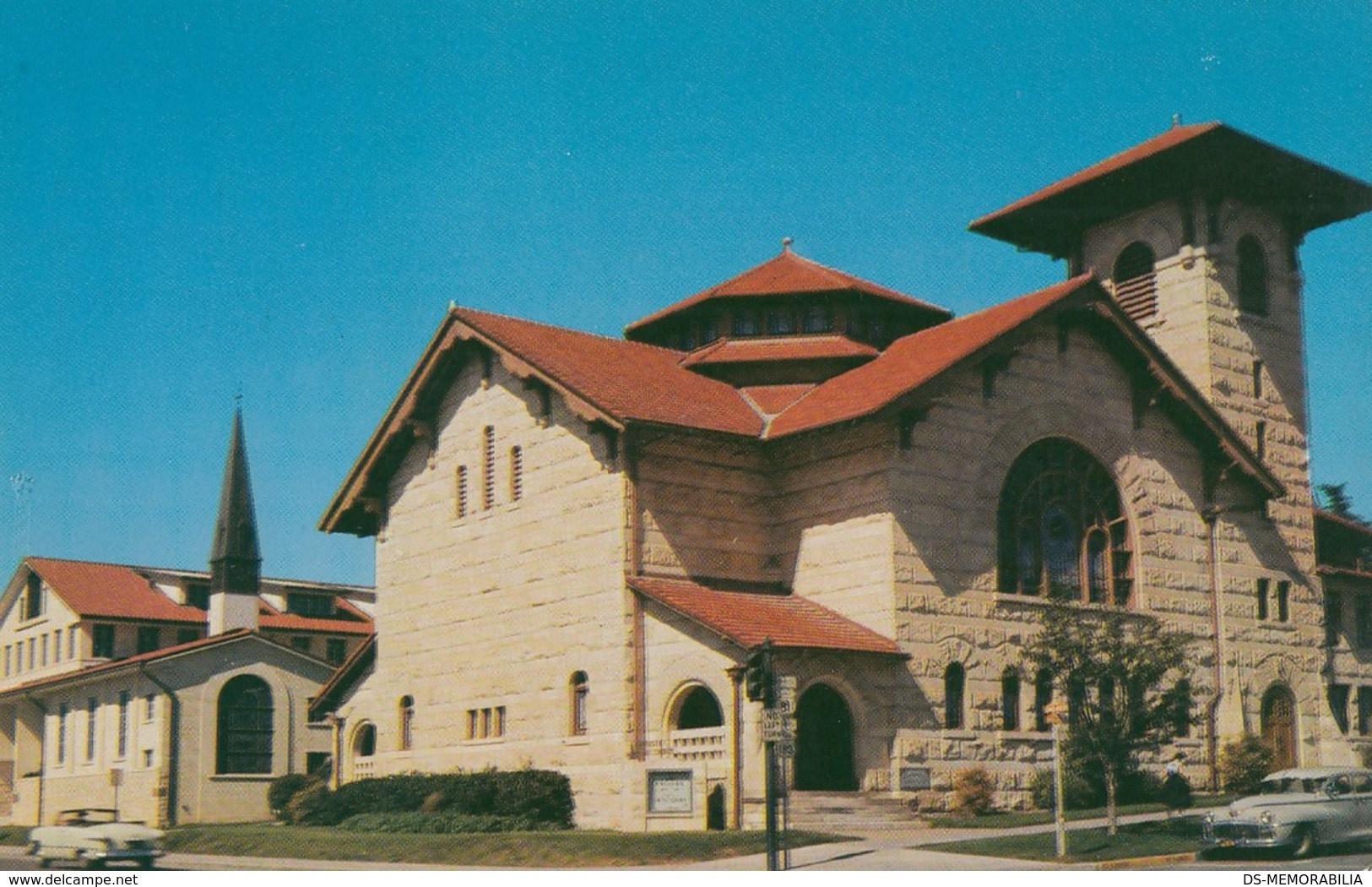 AUSTIN TX - THE METHODIST CHURCH UNIVERSITY OF TEXAS POSTCARD - Austin