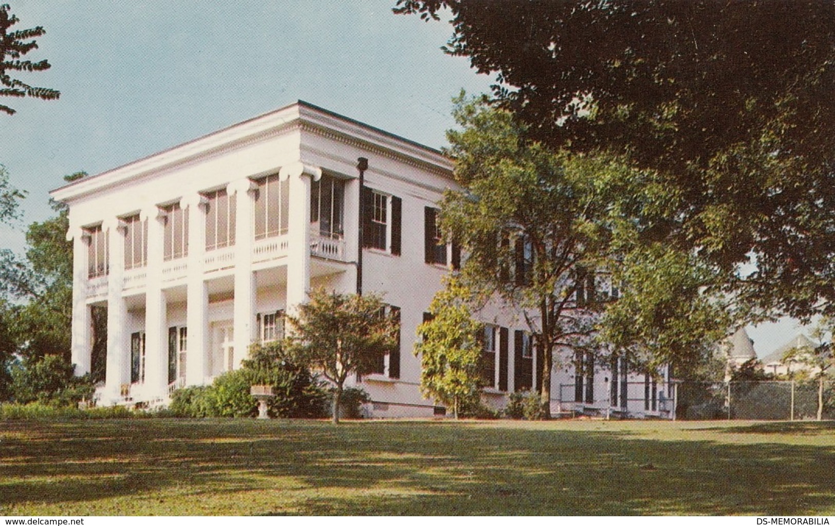 AUSTIN TX - THE GOVERNOR'S MANSION POSTCARD - Austin