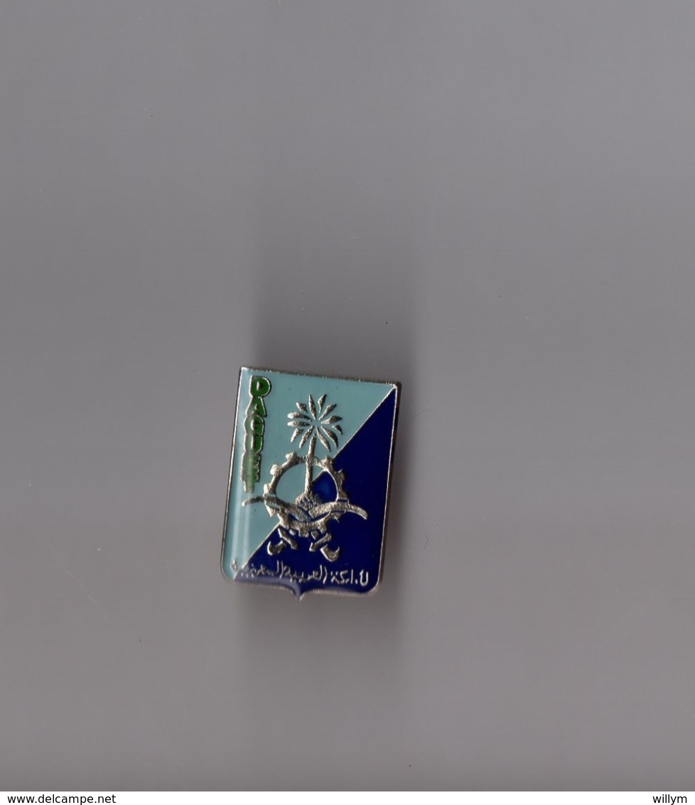 Pin's Armée / Insigne Opération Daguet - Guerre Du Golfe (époxy Base Argentée Signé BG Dis) Hauteur: 2,1 Cm - Militaria