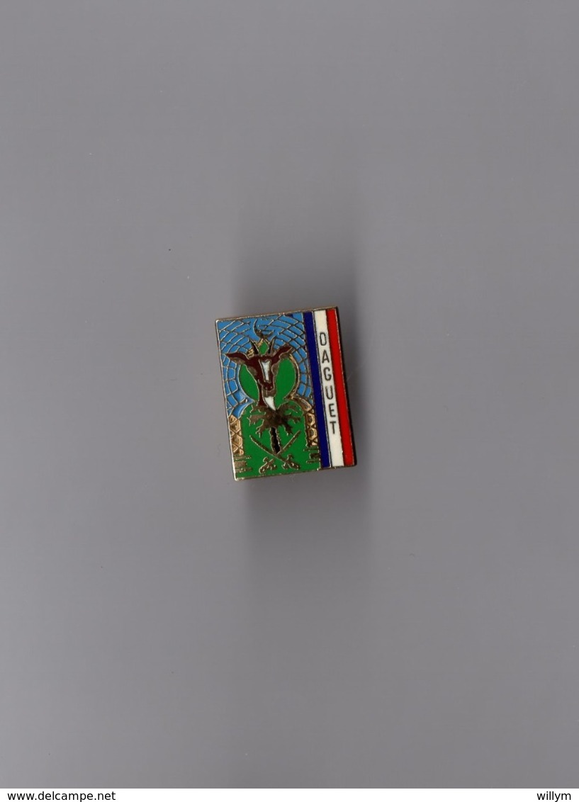 Pin's Armée / Insigne Opération Daguet - Guerre Du Golfe (EGF Doré Signé Segalen) Hauteur: 1,9 Cm - Militaria