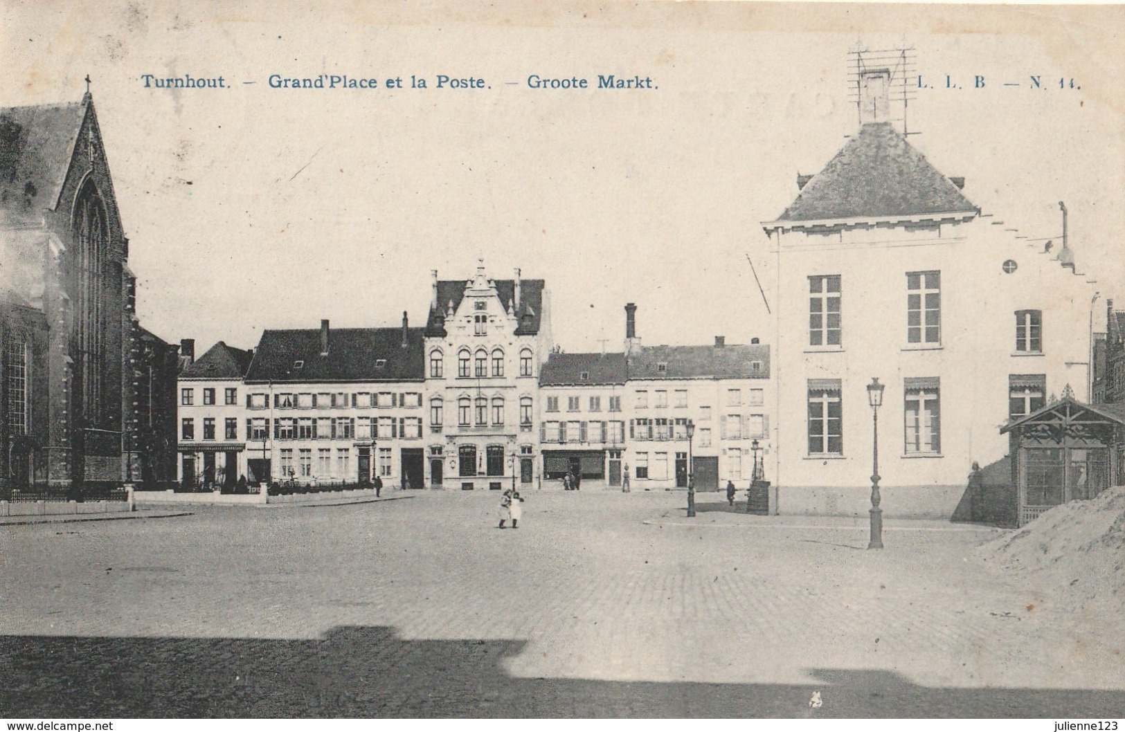 TURNHOUT.-GRAND PLACE ET LA POSTE.-GROOTE MARKT. - Turnhout