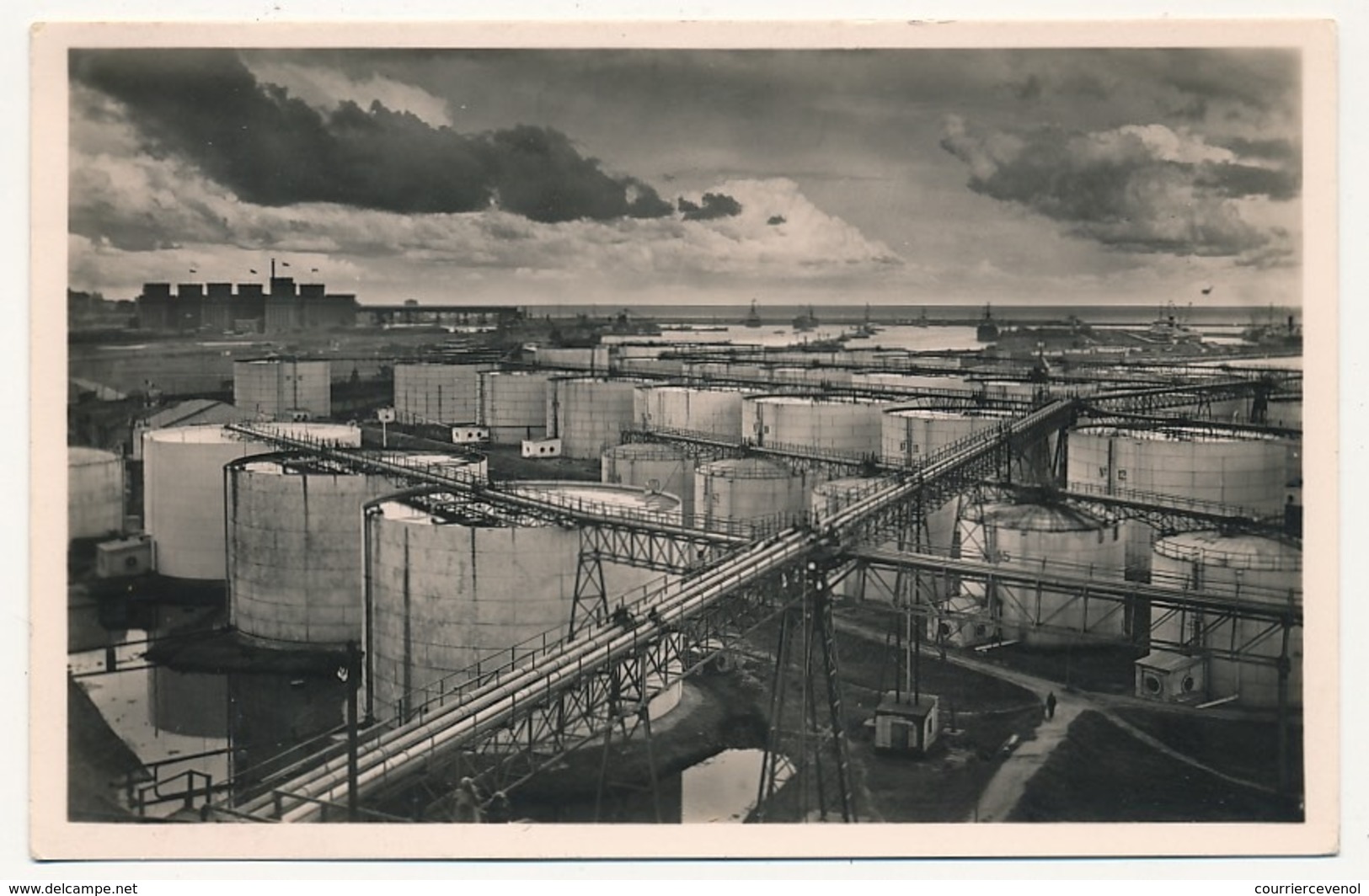 CPSM - CONSTANTA (Roumanie) - Vue Dans Le Port De Constanza - Rumänien