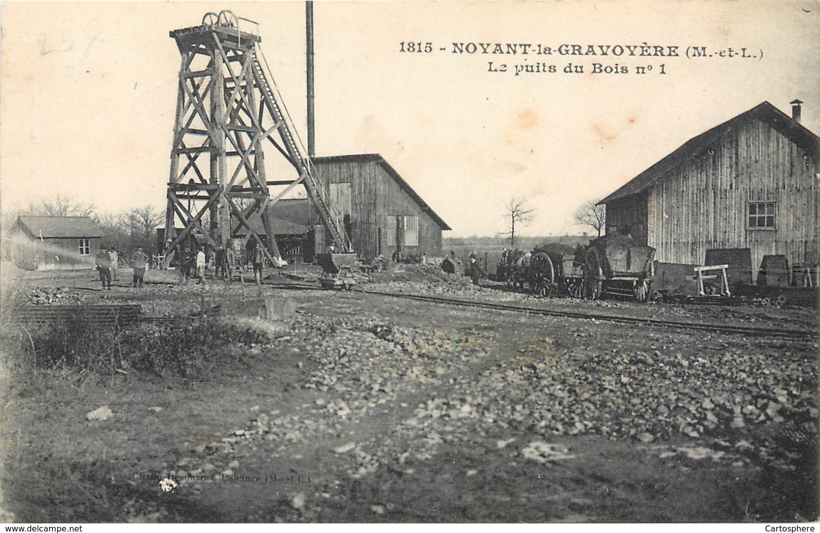 CPA 49 Maine Et Loire Noyant La Gravoyère Le Puits Du Bois No 1 - Mines De Fer - Mineurs - Mine - Altri & Non Classificati