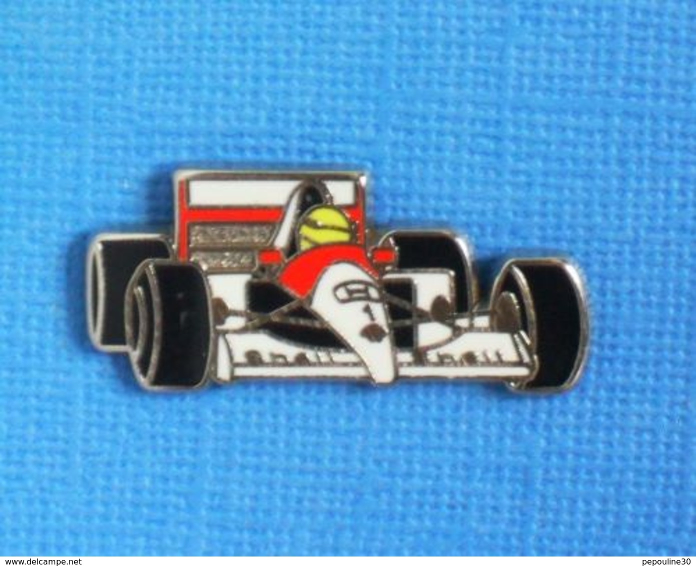 1 PIN'S //   ** F1 / HONDA  Mc LAREN MP4-3 AYRTON SENNA / 1987 / MARLBORO ** . (Locomobile) - F1