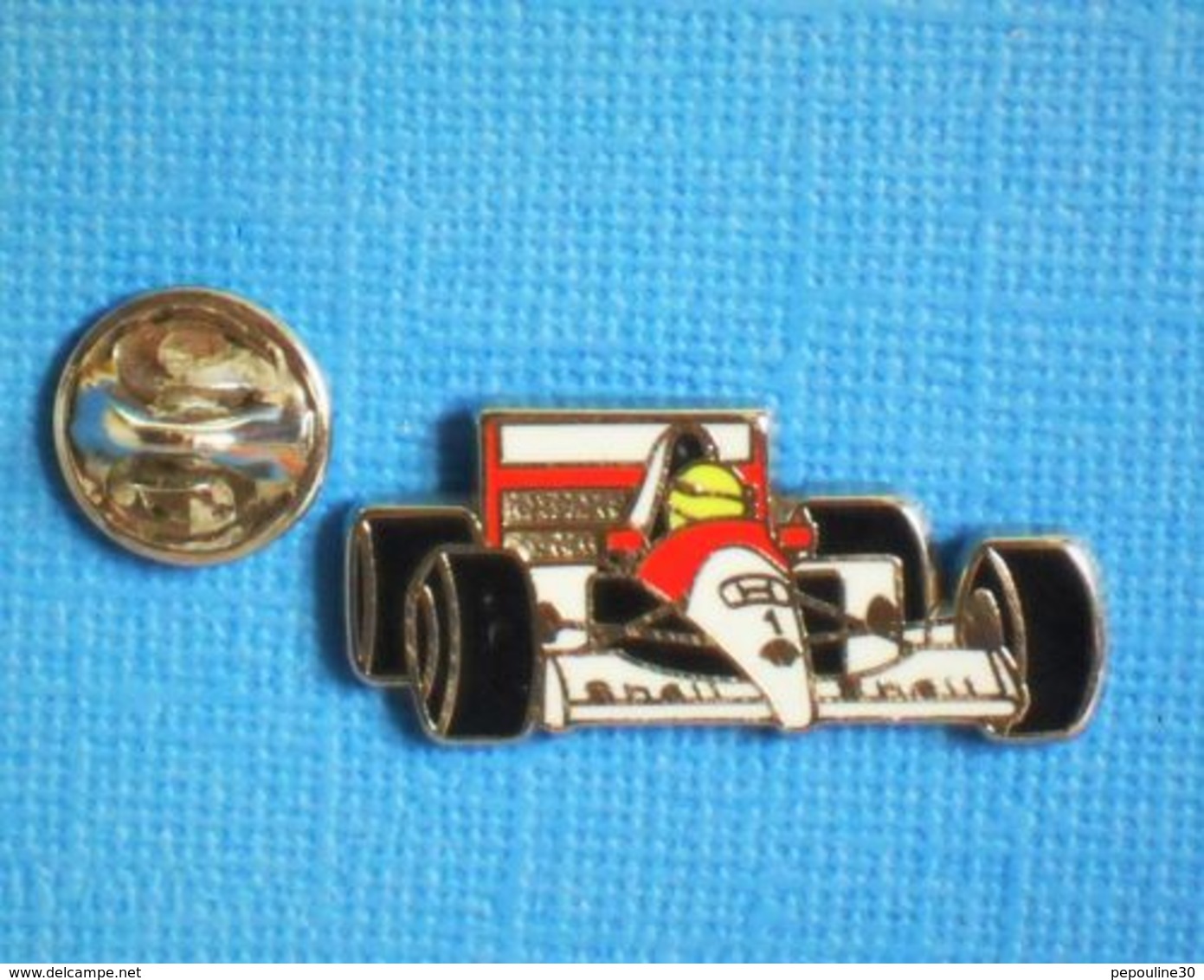 1 PIN'S //   ** F1 / HONDA  Mc LAREN MP4-3 AYRTON SENNA / 1987 / MARLBORO ** . (Locomobile) - F1