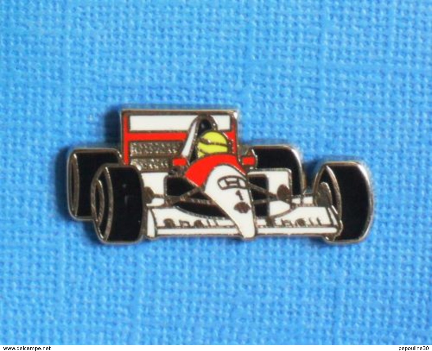 1 PIN'S //   ** F1 / HONDA  Mc LAREN MP4-3 AYRTON SENNA / 1987 / MARLBORO ** . (Locomobile) - F1