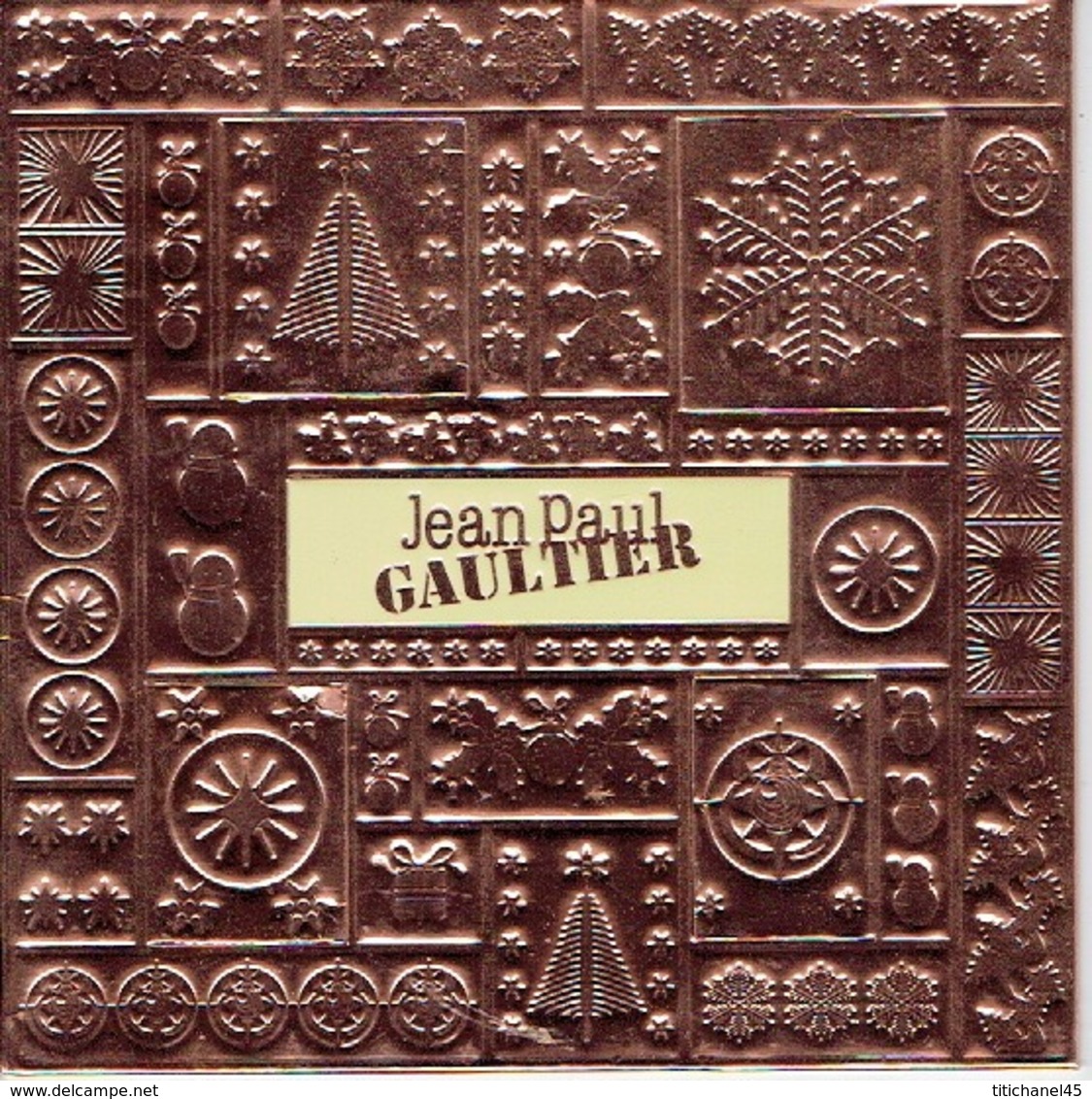 Superbe Et Rare Carte Gaufrée De NOEL Jean-Paul GAULTIER Sur  Carton Dur De 14 X 14 Cm - Modern (ab 1961)