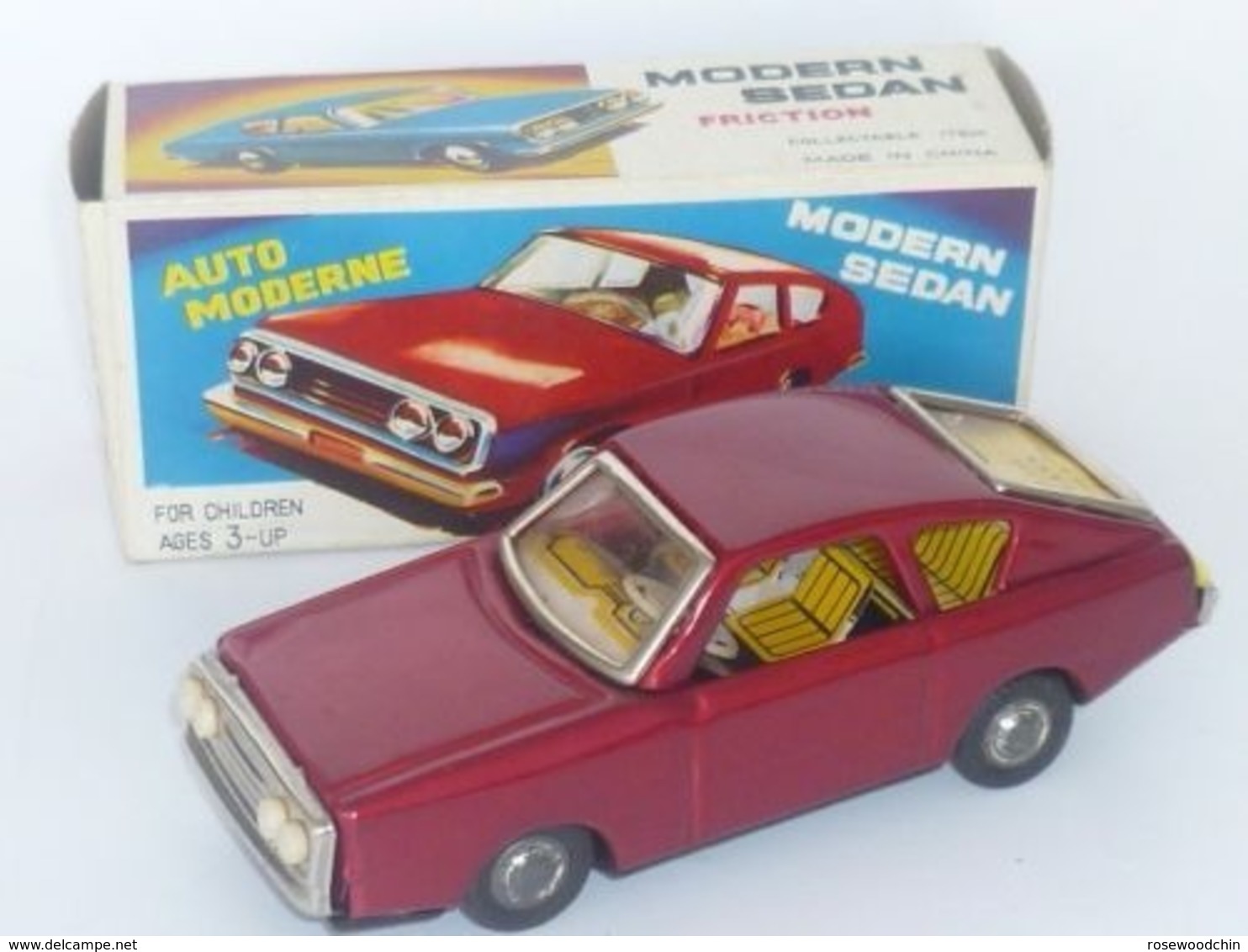 VINTAGE ! RARE !! China 60s Friction Tin Toy Modern Sedan Sound Effect With Box (MF234) - Oud Speelgoed