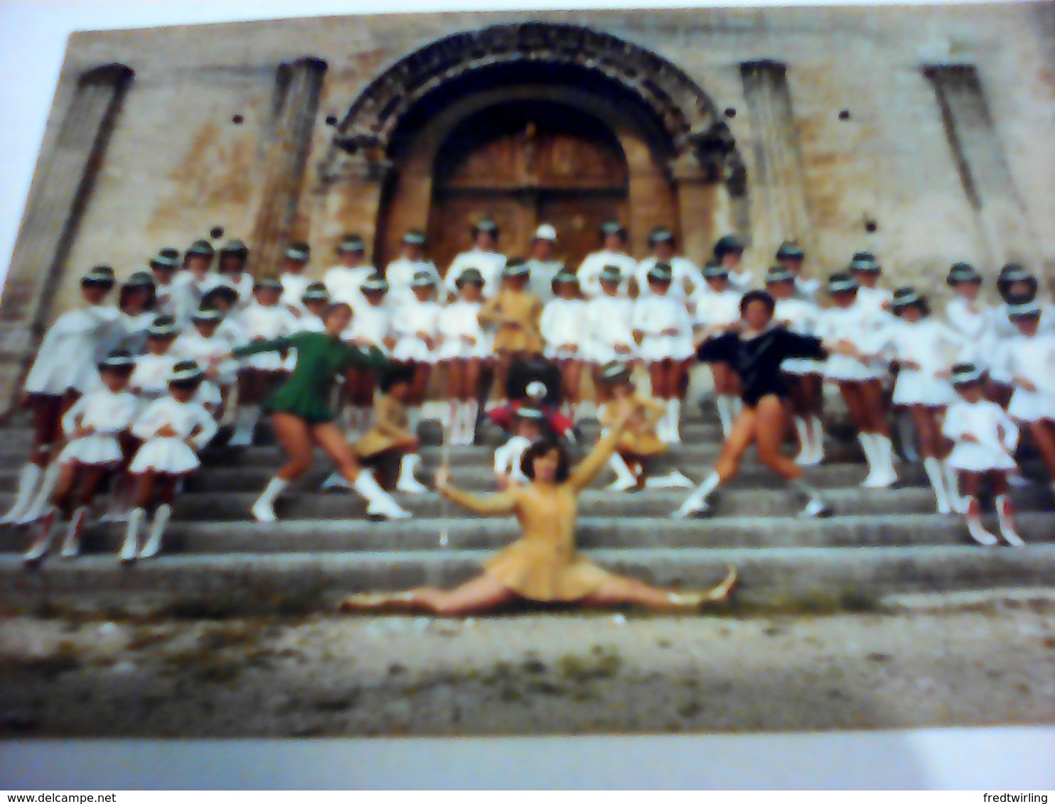 PHOTO MAJORETTES TRICASTINES SAINT PAUL TROIS CHATEAUX  26 DROME - Autres & Non Classés