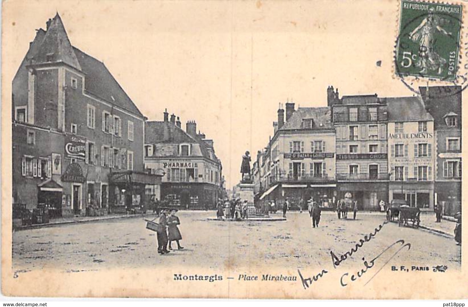 45 - MONTARGIS : Place Mirabeau ( Animation Commerces ) - CPA - Loiret - Montargis