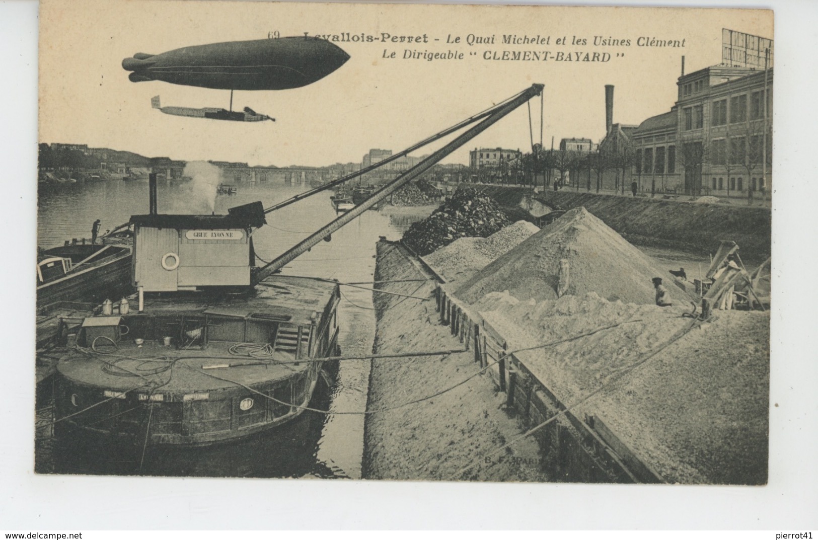 AVIATION - DIRIGEABLES - LEVALLOIS PERRET -Le Quai Michelet Et Les USINES CLÉMENT - Le Dirigeable "CLÉMENT BAYARD "(grue - Airships