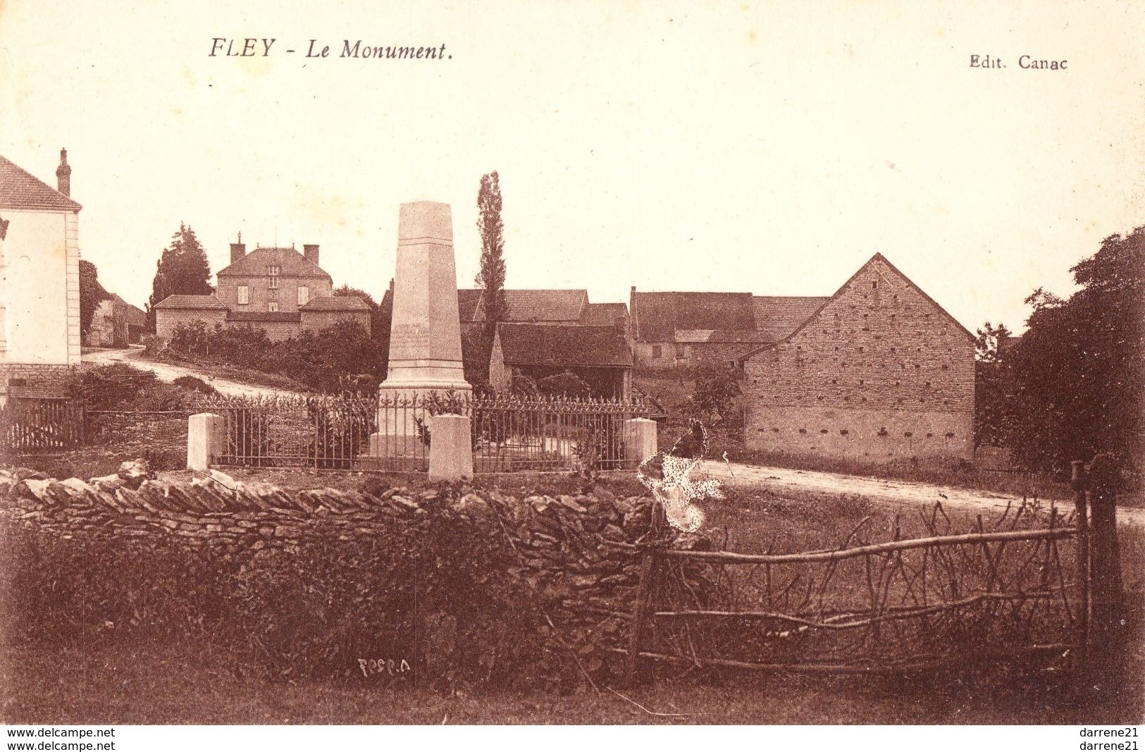 71 : Fley :le Monument - Autres & Non Classés