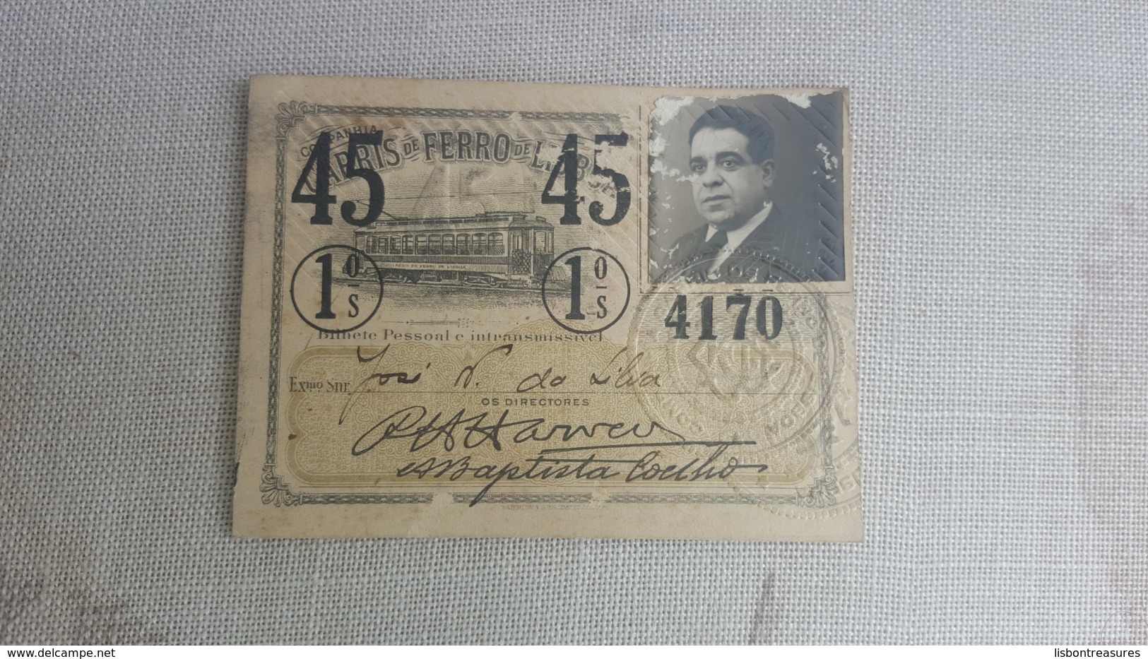 ANTIQUE PORTUGAL SEASON TICKET PASSE CARRIS DE FERRO DE LISBOA 1ª CLASSE 1945 - Europa