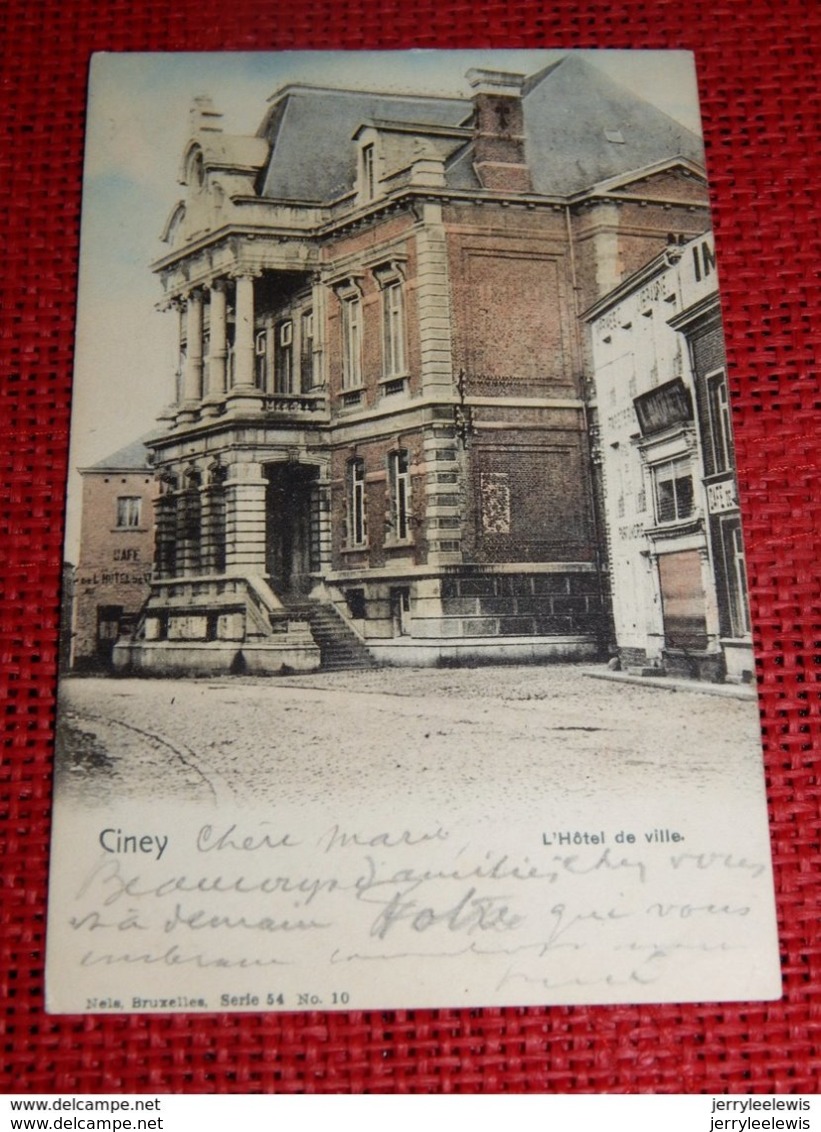 CINEY  -  L'Hôtel De Ville - Ciney