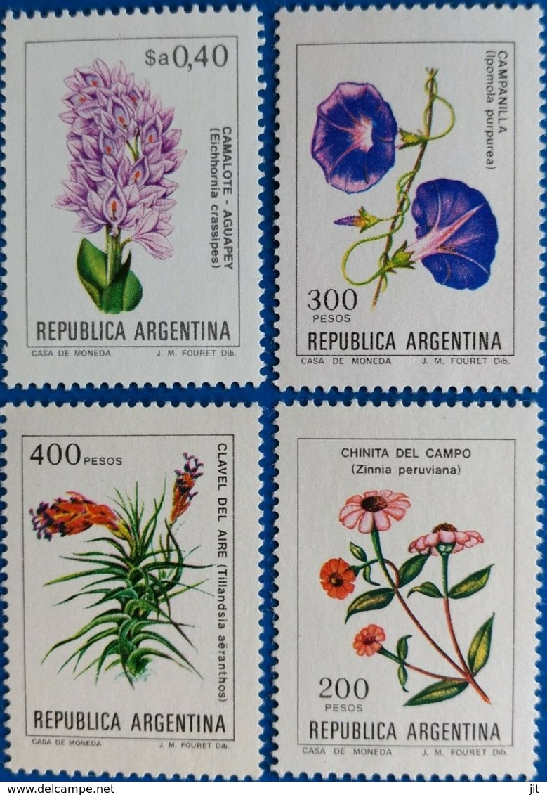 117.ARGENTINA 4 STAMPS ON FLOWERS . MNH - Unused Stamps