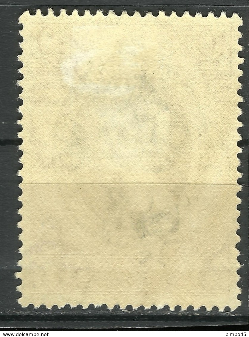 ERRORS--VARIETY---Malaya Perlis Queen Elizabeth II Coronation --1953--MH - Malaya (British Military Administration)