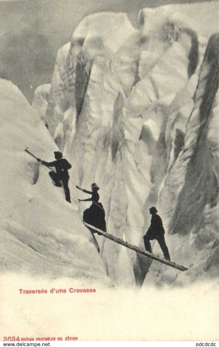 Traversée D'une Crevasse Cordée   RV - Chamonix-Mont-Blanc