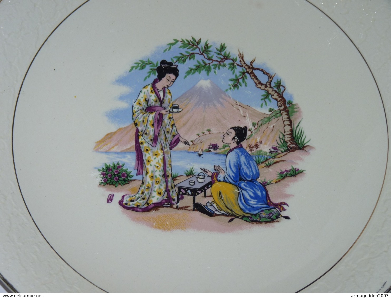 ASSIETTE CÉRAMIQUE SAINT AMAND DECOR JAPONNAIS JAPON 25 CM - Saint Amand (FRA)