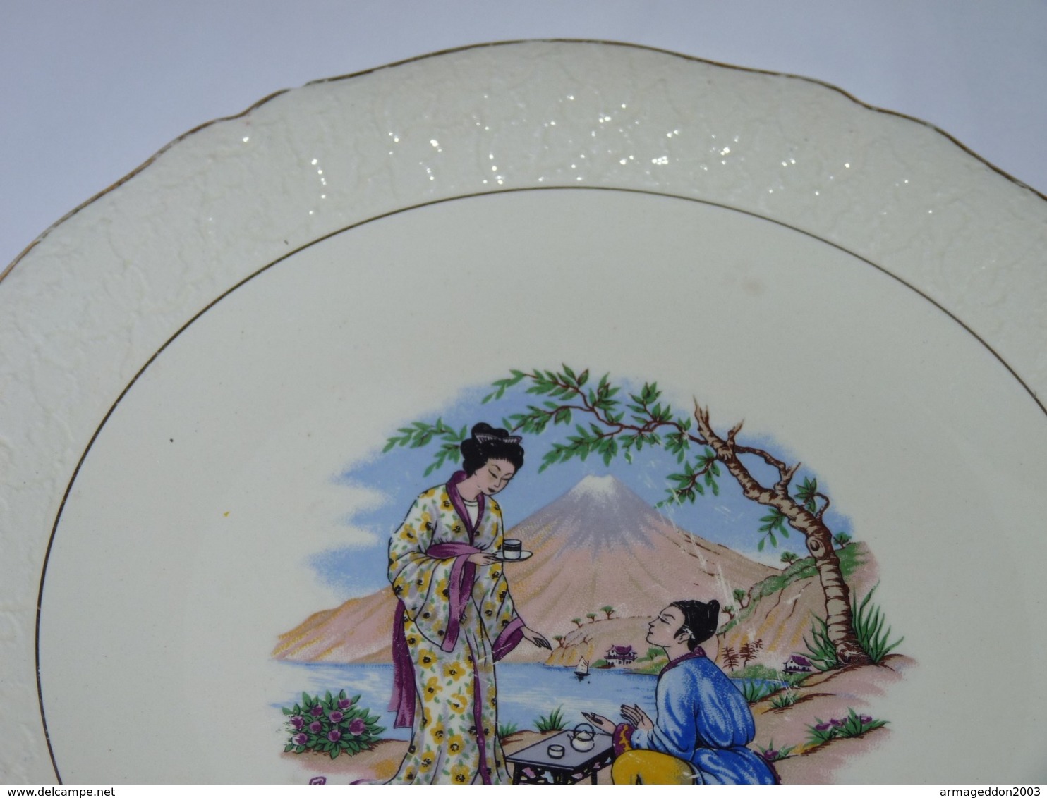 ASSIETTE CÉRAMIQUE SAINT AMAND DECOR JAPONNAIS JAPON 25 CM - Saint Amand (FRA)