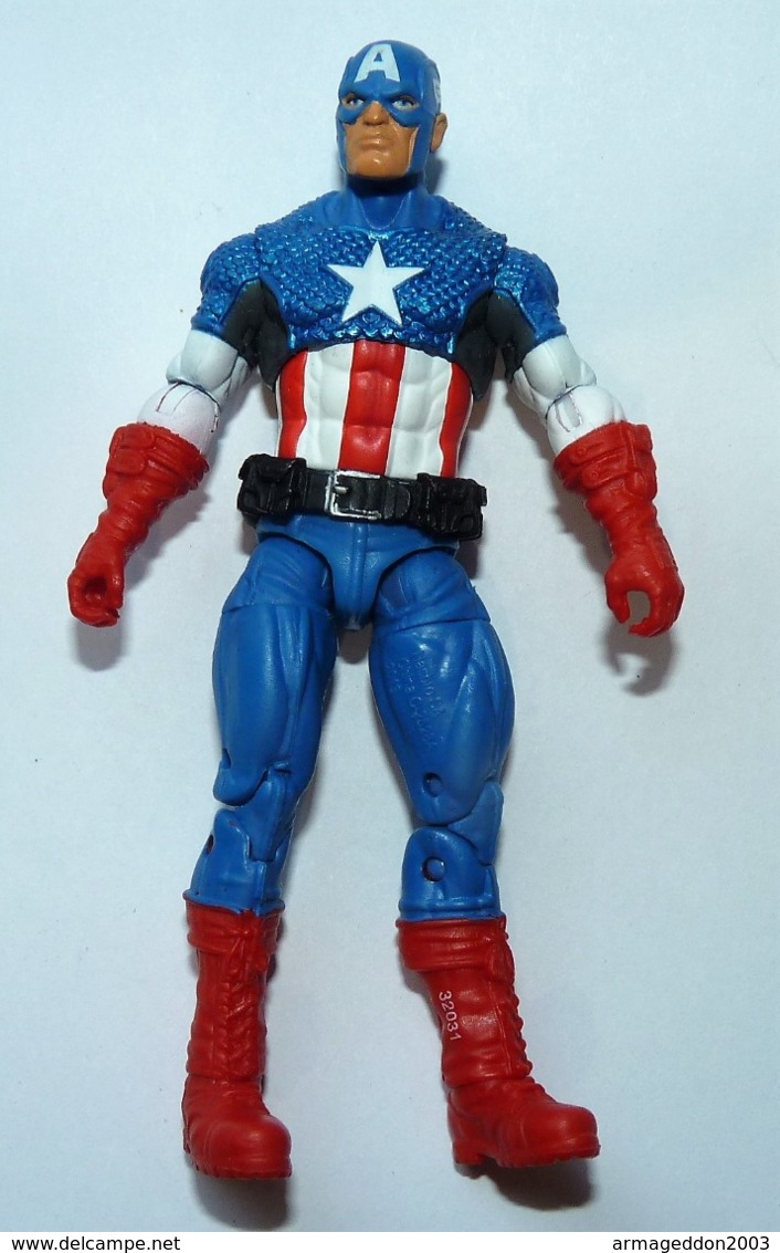 Ancienne Figurine ASBRO  10.5 Cm  CAPTAIN AMERICA - Marvel Heroes