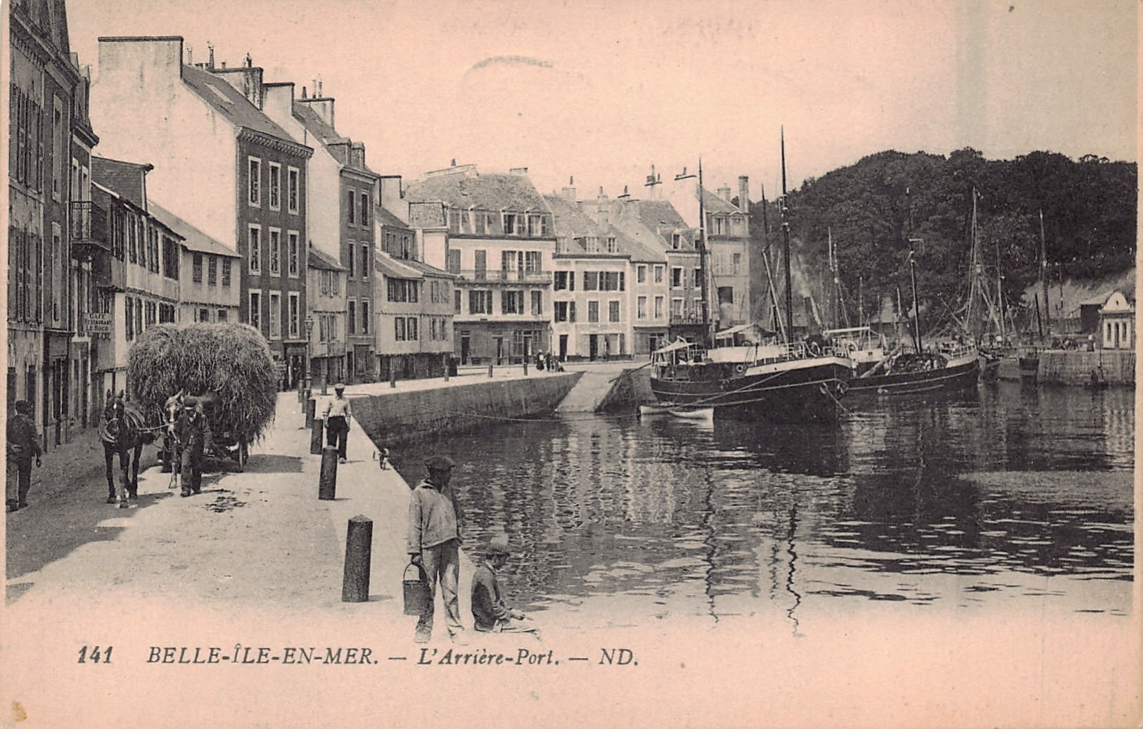 BELLE ILE En MER  - L 'arriere Port  , Animé (edts ND 141 ) - Belle Ile En Mer