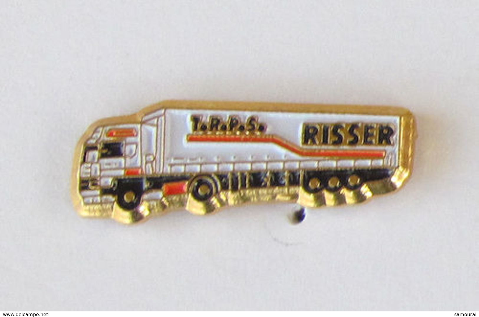 1 Pin's CAMION-TRANSPORT - T.R.P.S. RISSER - Transport