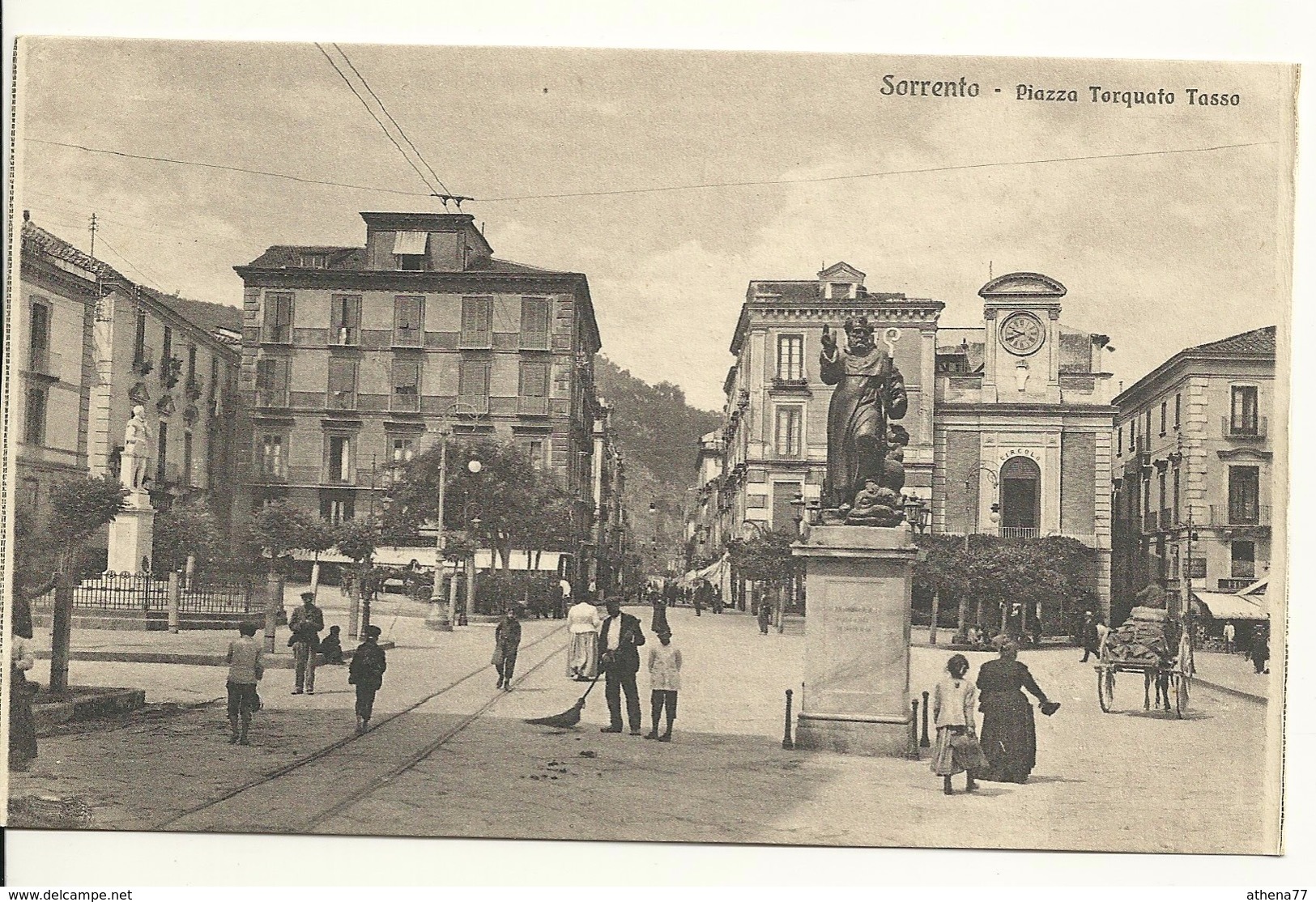 SORRENTO / PIAZZA TORQUATO TASSA - Napoli