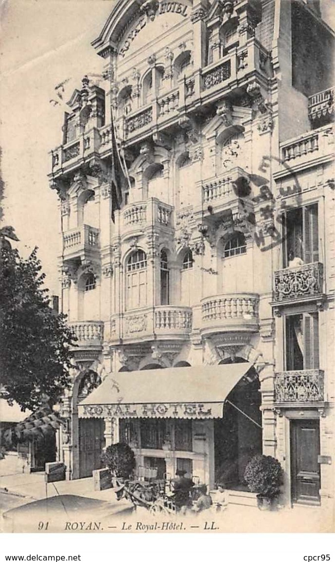 17.n°58859.royan.le Royal Hotel.plie - Royan