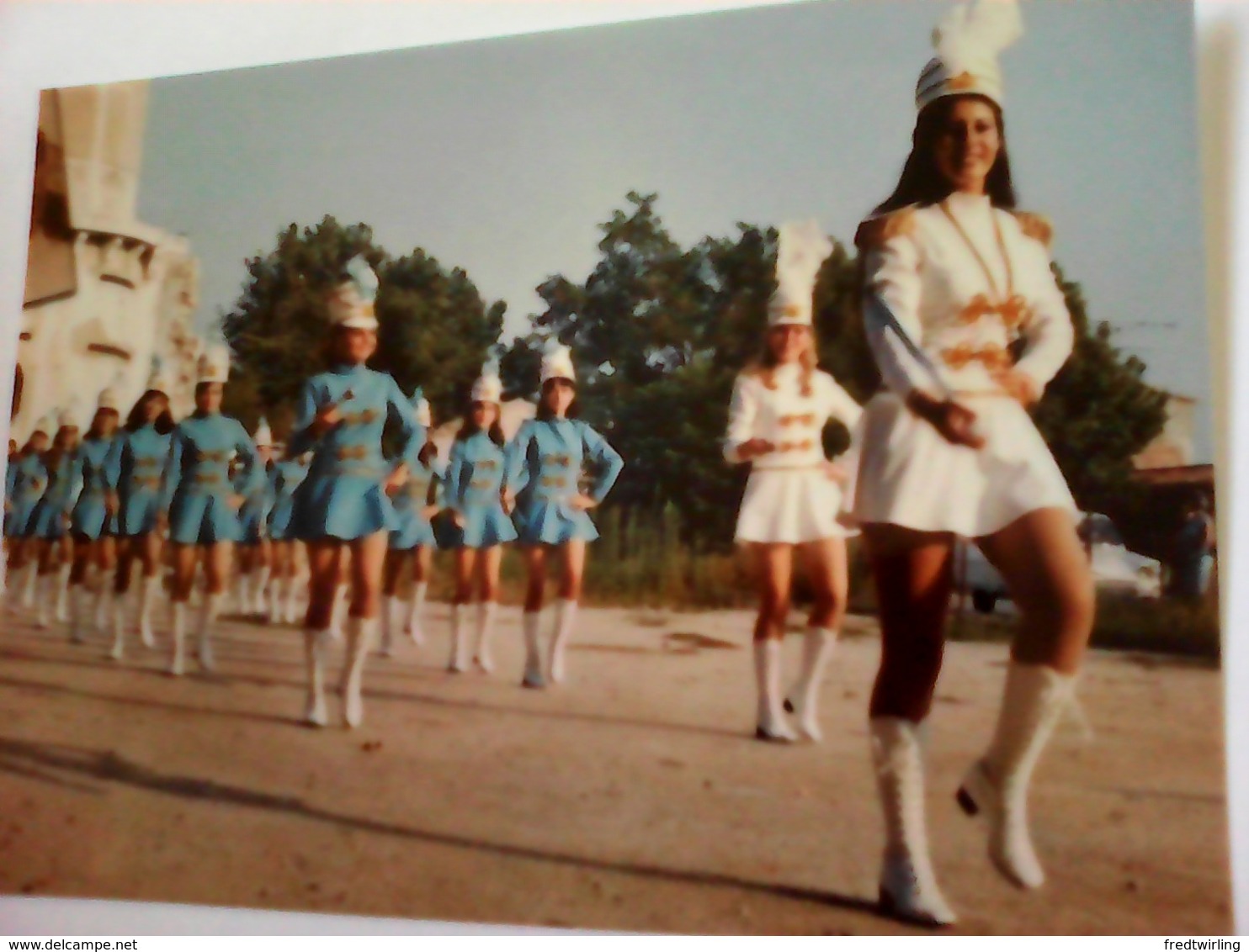 PHOTO MAJORETTES AIGUES MORTES 30 GARD - Autres & Non Classés