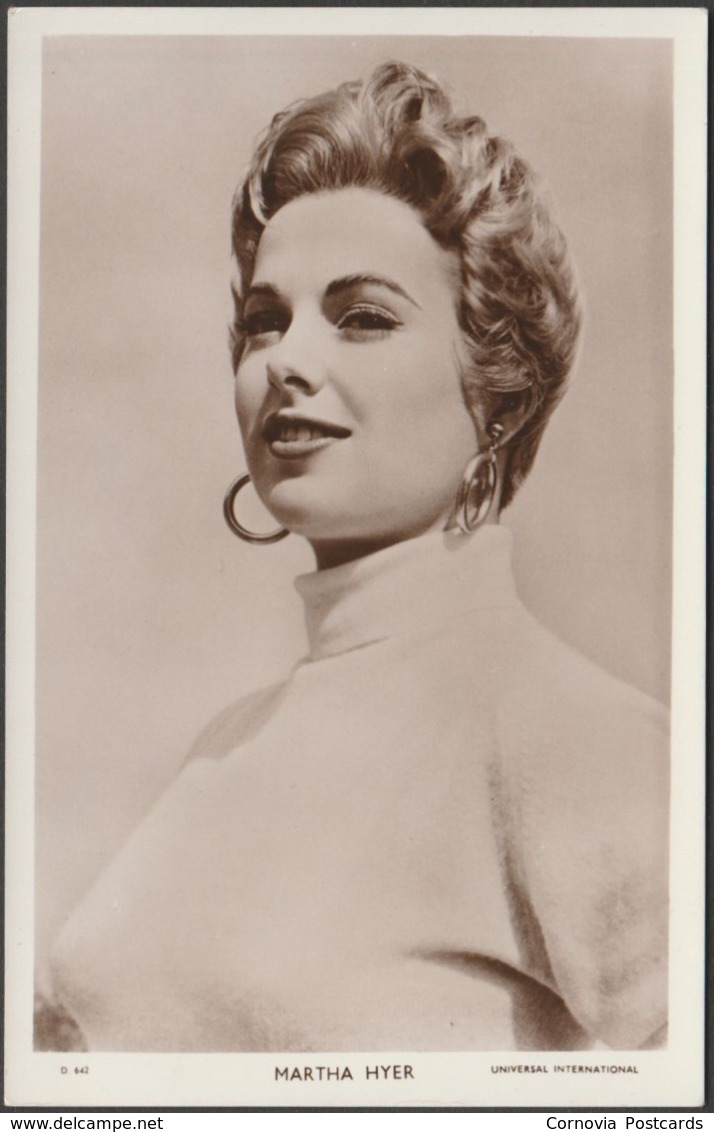 Actress Martha Hyer, 1950s - Picturegoer RP Postcard - Actors