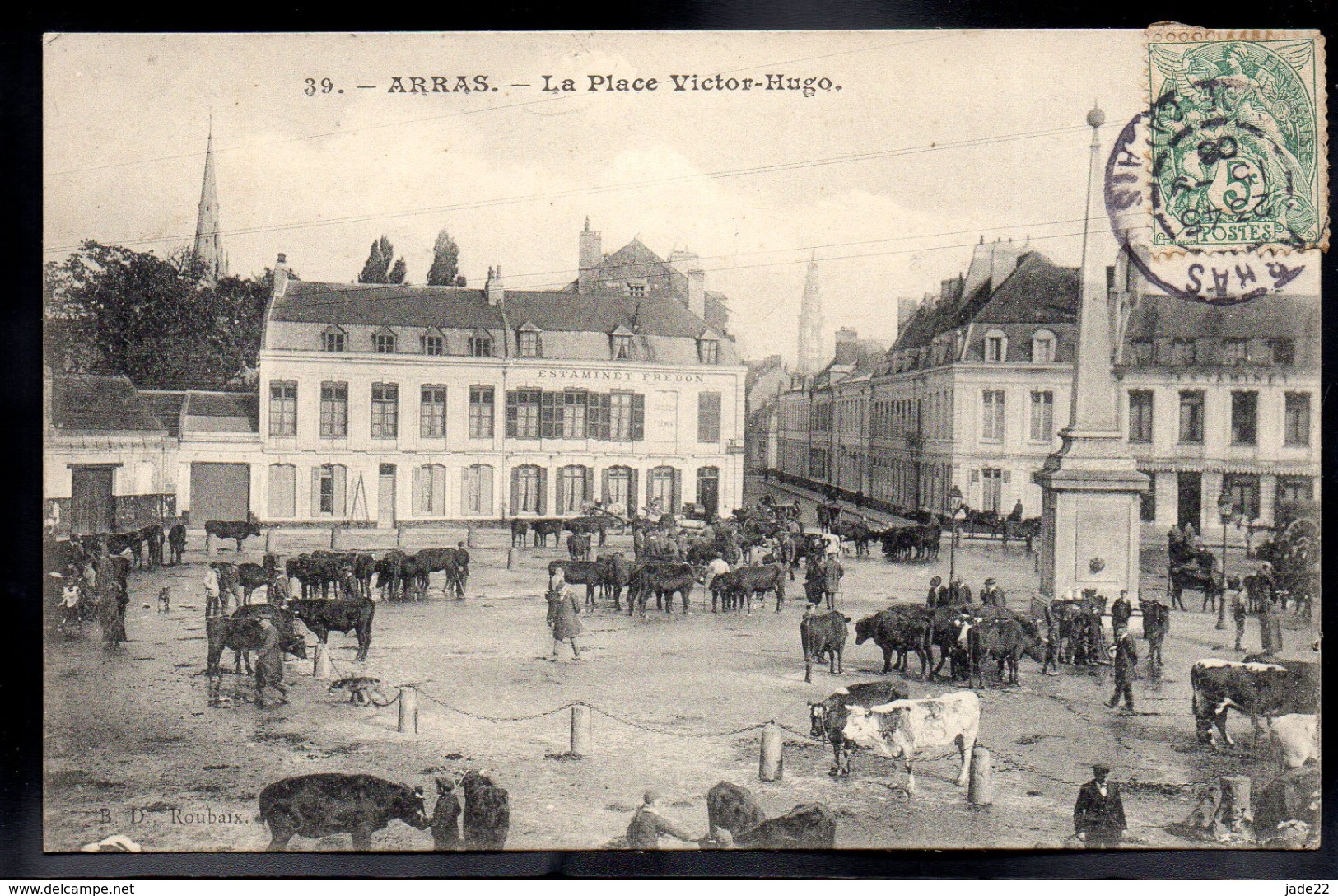 ARRAS 62 - La Place Victor Hugo - Foire Au Bétail - A687 - Arras