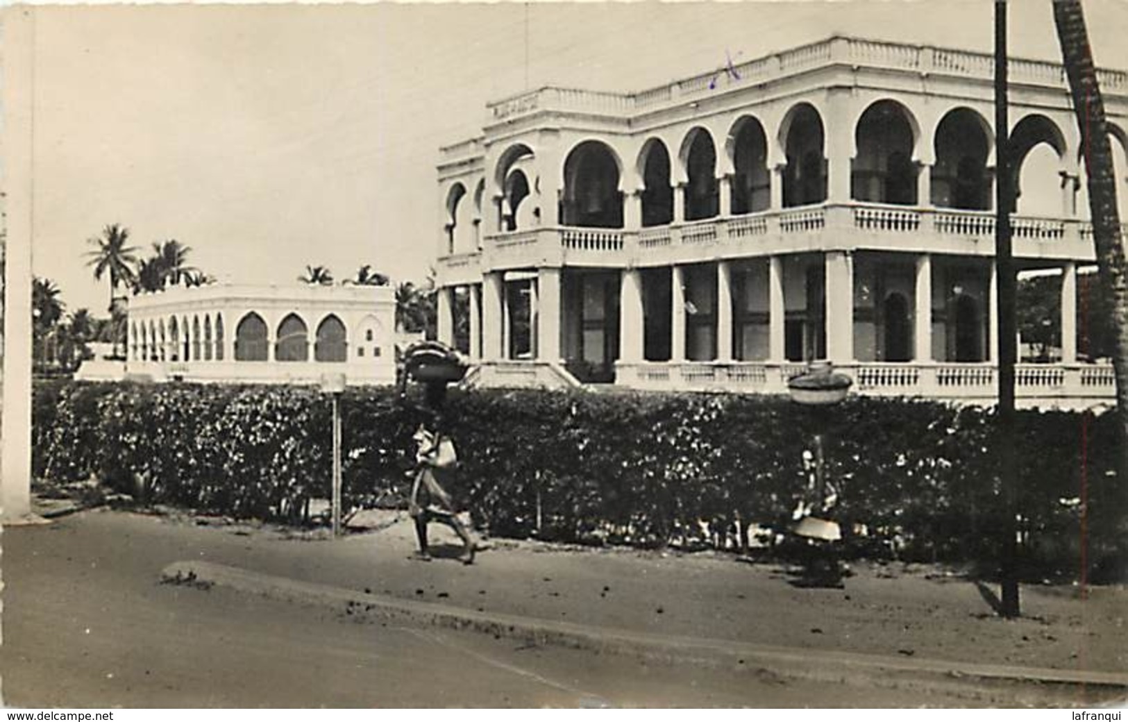 Pays Div- Ref U215- Togo - Lomé - Palais De Justice Et Le Cercle  - - Togo