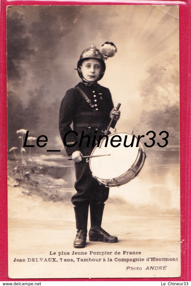 59 - HAUTMONT--Le Plus Jeune Pompier De France--Jean DELVAUX -- 7 Ans --Tambour De La Compagnie--Carte Photo - Autres & Non Classés