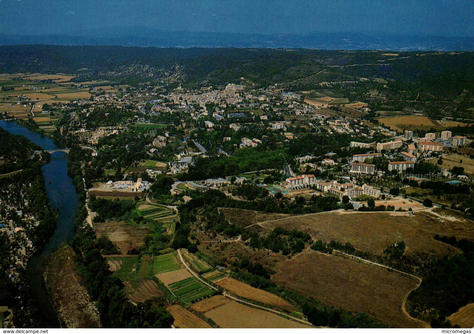 04 - GREOUX-les-BAINS - Vue Générale - Gréoux-les-Bains