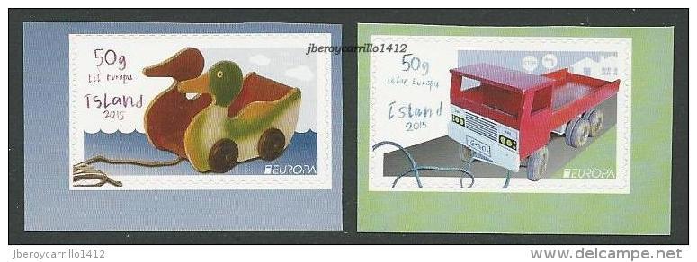 ISLANDIA / ICELAND / ISLAND  -EUROPA 2015- JUGUETES ANTIGUOS -OLD TOYS"- SERIE 2 V. Tipo B ADHESIVOS Procede Del CARNET - 2015