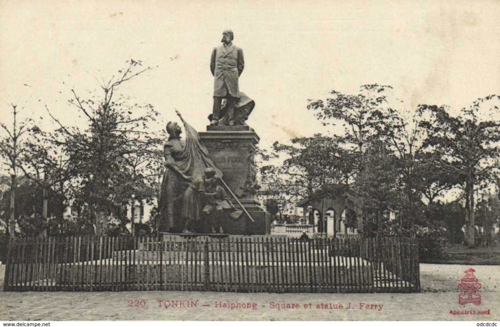 TONKIN HAIPHONG Square Et Statue J Ferry RV - Viêt-Nam