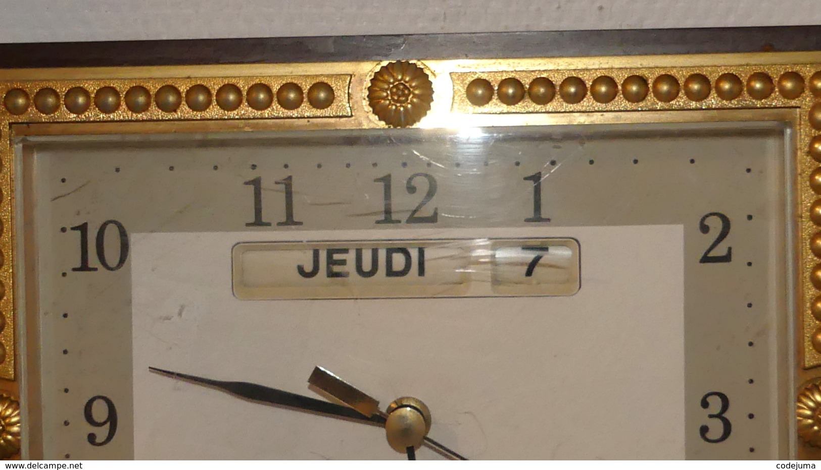 Pendule JAZ Année 60 ('jour Et Mois) - Clocks