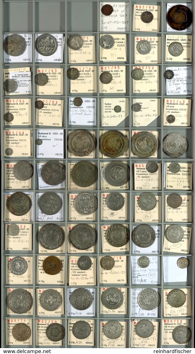 MAHMUD II., Sammlung Von 63 Münzen. Dabei U.a. 2 Kurush AH 1223/14 Konstantinopel, 60 Para AH 1223/16 Konstantinopel Und - Orientales